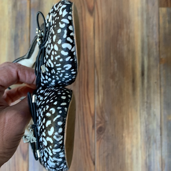 Sam Edelman Felicia Black and cream ballerina flat leather cow fur slip on shoes - Picture 6 of 7